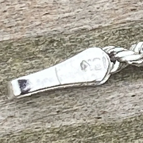 SOLD 💲Solid 18k white gold rope chain 2mm Diamond cut finish 16 inch - Picture 9 of 12